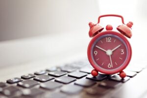 فریلنسری یا استخدام
